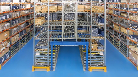 Einschubregale mit Push-Back Rollen-System - von AR Racking / Arestant - Deutschland